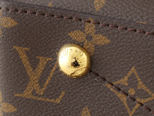 ルイヴィトンバッグ角部分ディテール